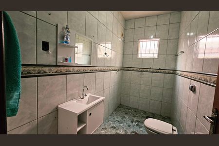 Casa à venda com 218m², 3 quartos e 2 vagas