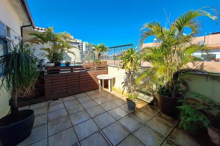 Apartamento à venda com 172m², 4 quartos e 2 vagas