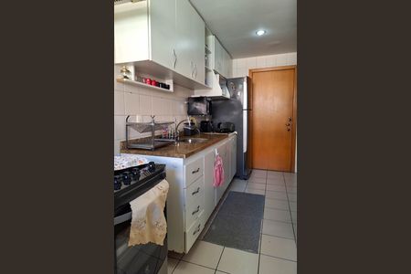 Apartamento à venda com 172m², 4 quartos e 2 vagas Apartamento à venda com 172m², 4 quartos e 2 vagasCozinha