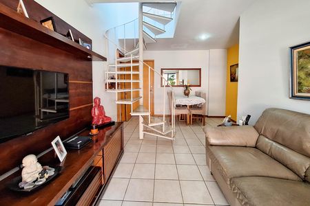 Apartamento à venda com 172m², 4 quartos e 2 vagas Apartamento à venda com 172m², 4 quartos e 2 vagasSala