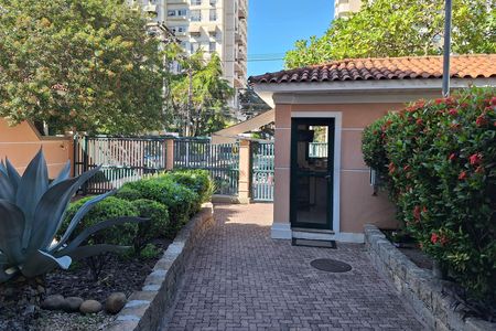 Apartamento à venda com 172m², 4 quartos e 2 vagas Apartamento à venda com 172m², 4 quartos e 2 vagasÁrea comum