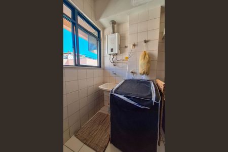 Apartamento à venda com 172m², 4 quartos e 2 vagas Apartamento à venda com 172m², 4 quartos e 2 vagasÁrea de Serviço