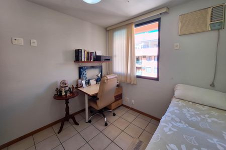 Apartamento à venda com 172m², 4 quartos e 2 vagas Apartamento à venda com 172m², 4 quartos e 2 vagasQuarto 1