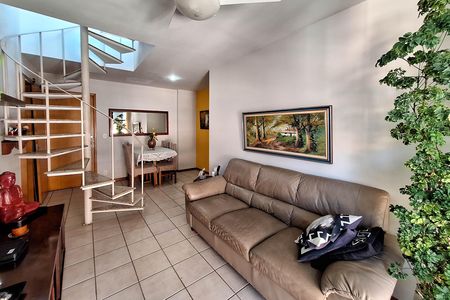 Apartamento à venda com 172m², 4 quartos e 2 vagas Apartamento à venda com 172m², 4 quartos e 2 vagasSala