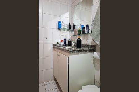 Apartamento à venda com 172m², 4 quartos e 2 vagas Apartamento à venda com 172m², 4 quartos e 2 vagasBanheiro Social 1