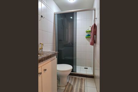 Apartamento à venda com 172m², 4 quartos e 2 vagas Apartamento à venda com 172m², 4 quartos e 2 vagasBanheiro Social 2