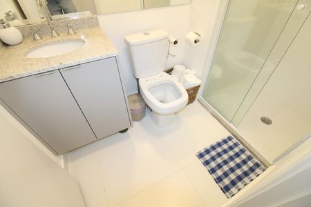 Banheiro social de apartamento para alugar com 2 quartos, 58m² em Jardim Esplanada, São José dos Campos