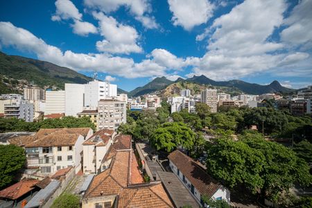 Sala Vista de apartamento para alugar com 2 quartos, 92m² em Tijuca, Rio de Janeiro