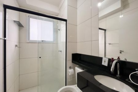 Banheiro de apartamento para alugar com 2 quartos, 48m² em Jardim Eliza, Valinhos