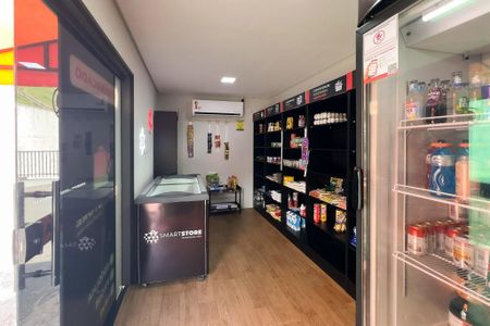Apartamento para alugar com 48m², 2 quartos e 1 vaga Apartamento para alugar com 48m², 2 quartos e 1 vagaMini mercado