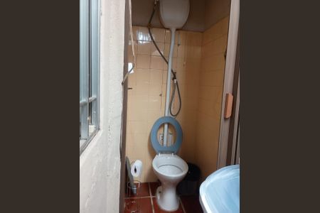 Casa à venda com 200m², 3 quartos e sem vaga Casa à venda com 200m², 3 quartos e sem vagaBanheiro