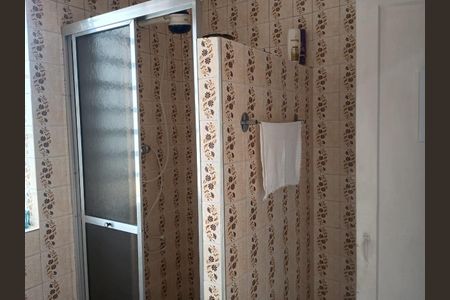 Casa à venda com 200m², 3 quartos e sem vaga Casa à venda com 200m², 3 quartos e sem vagaBanheiro