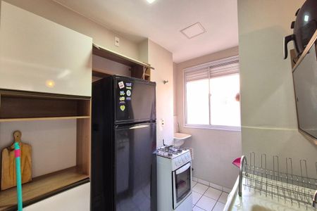Apartamento para alugar com 52m², 2 quartos e 1 vaga Apartamento para alugar com 52m², 2 quartos e 1 vagaCozinha e Área de Serviço