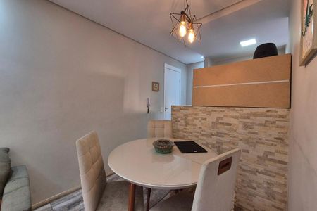 Apartamento para alugar com 52m², 2 quartos e 1 vaga Apartamento para alugar com 52m², 2 quartos e 1 vagaSala de Jantar