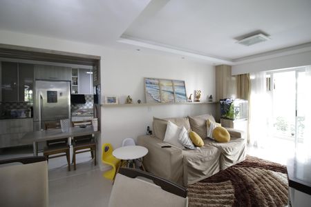 Apartamento à venda com 103m², 3 quartos e 1 vagaSala