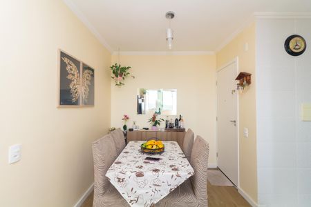 Sala de apartamento à venda com 2 quartos, 42m² em Guaianases, São Paulo