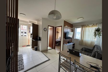 Sala/Cozinha de apartamento à venda com 1 quarto, 32m² em Santa Maria, Osasco