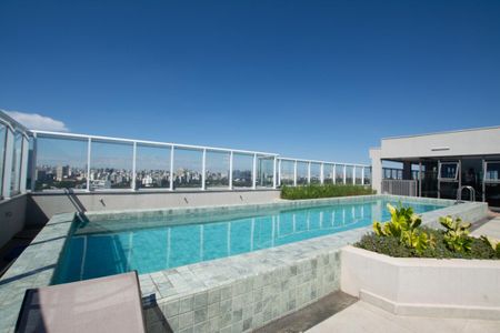 Apartamento para alugar com 33m², 1 quarto e 1 vaga Apartamento para alugar com 33m², 1 quarto e 1 vagaPISCINA