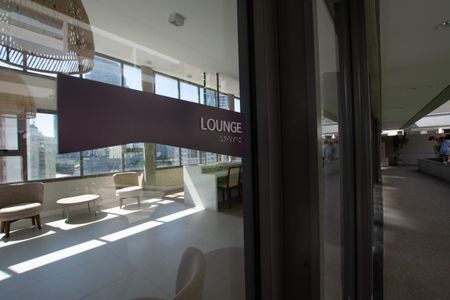Apartamento para alugar com 33m², 1 quarto e 1 vaga Apartamento para alugar com 33m², 1 quarto e 1 vagaLOUGE