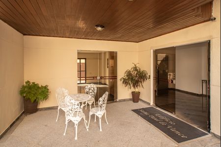 Apartamento à venda com 53m², 2 quartos e 1 vaga Apartamento à venda com 53m², 2 quartos e 1 vagaHall de entrada