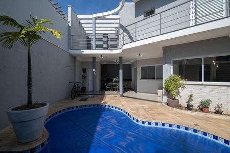 Casa de condomínio para alugar com 255m², 4 quartos e 4 vagas Casa de condomínio para alugar com 255m², 4 quartos e 4 vagasPiscina