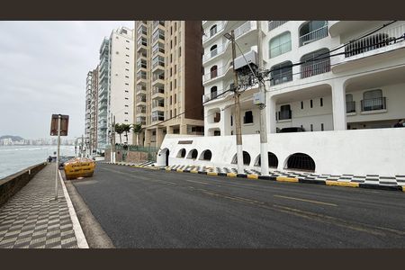 Apartamento para alugar com 145m², 4 quartos e 1 vaga Apartamento para alugar com 145m², 4 quartos e 1 vagaFachada