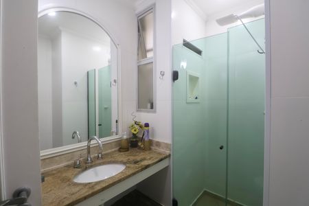 Apartamento para alugar com 145m², 4 quartos e 1 vaga Apartamento para alugar com 145m², 4 quartos e 1 vagaBanheiro Social