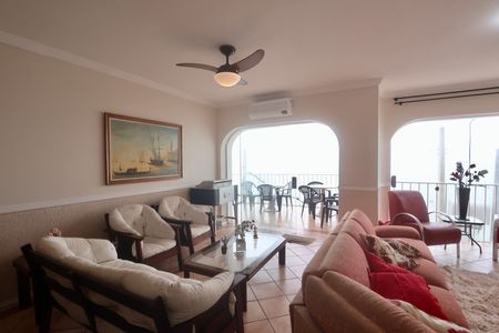 Sala de apartamento para alugar com 4 quartos, 145m² em Morro do Maluf, Guarujá