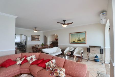 Apartamento para alugar com 145m², 4 quartos e 1 vaga Apartamento para alugar com 145m², 4 quartos e 1 vagaSala