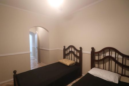 Apartamento para alugar com 145m², 4 quartos e 1 vaga Apartamento para alugar com 145m², 4 quartos e 1 vagaQuarto 2
