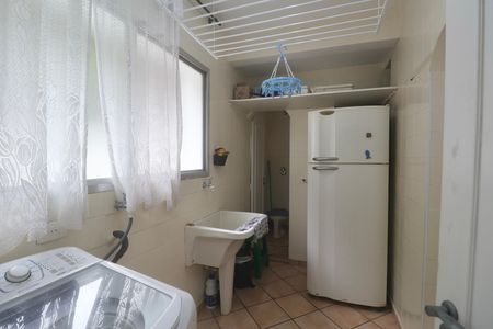 Apartamento para alugar com 145m², 4 quartos e 1 vaga Apartamento para alugar com 145m², 4 quartos e 1 vagaÁrea de Serviço