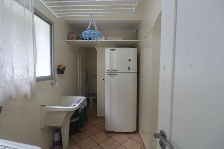 Apartamento para alugar com 145m², 4 quartos e 1 vaga Apartamento para alugar com 145m², 4 quartos e 1 vagaÁrea de Serviço