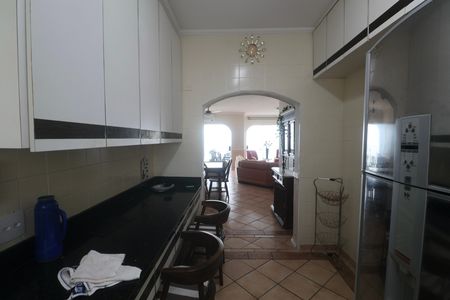 Apartamento para alugar com 145m², 4 quartos e 1 vaga