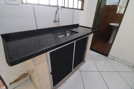 Casa para alugar com 270m², 4 quartos e 3 vagasCozinha da Edícula