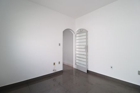 Casa para alugar com 270m², 4 quartos e 3 vagasSala