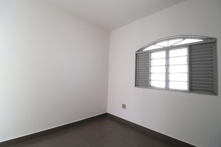Casa para alugar com 270m², 4 quartos e 3 vagasQuarto 1 - Suíte