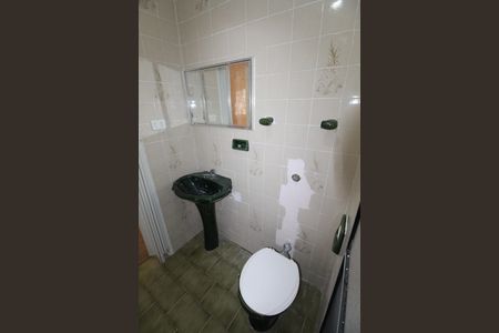 Banheiro de casa para alugar com 1 quarto, 50m² em Jardim Satélite, São José dos Campos