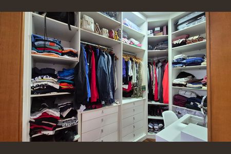 Casa de condomínio à venda com 269m², 3 quartos e 5 vagas