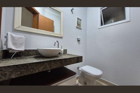 Casa de condomínio à venda com 269m², 3 quartos e 5 vagas