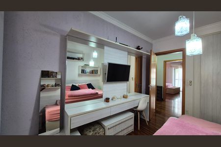 Casa de condomínio à venda com 269m², 3 quartos e 5 vagas