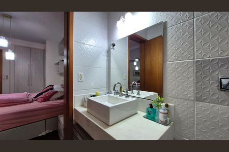 Casa de condomínio à venda com 269m², 3 quartos e 5 vagas