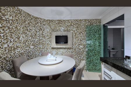 Casa de condomínio à venda com 269m², 3 quartos e 5 vagas