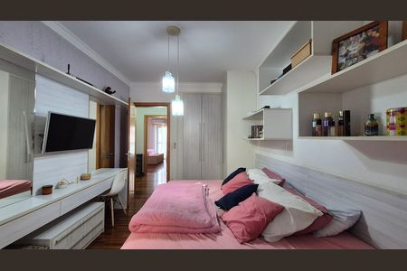 Casa de condomínio à venda com 269m², 3 quartos e 5 vagas