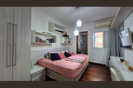 Casa de condomínio à venda com 269m², 3 quartos e 5 vagas
