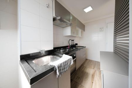 Apartamento para alugar com 40m², 2 quartos e 1 vagaSala/Cozinha