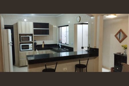 Cozinha de casa à venda com 2 quartos, 129m² em Ferrazópolis, São Bernardo do Campo