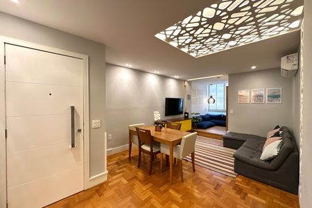 Apartamento para alugar com 84m², 2 quartos e 1 vaga