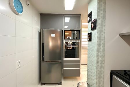 Apartamento para alugar com 84m², 2 quartos e 1 vaga