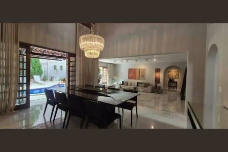 Casa à venda com 4 quartos, 510m² em Coracao de Jesus, Belo Horizonte