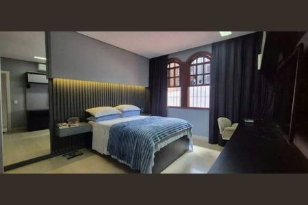 Casa à venda com 4 quartos, 510m² em Coracao de Jesus, Belo Horizonte